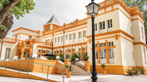 Desconecta en Asturias: Noche + Desayuno + SPA. Hotel Palacio